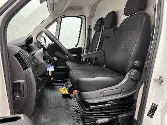 Peugeot Boxer 2.2 BlueHDI L2H2 Navi Airco picture 9
