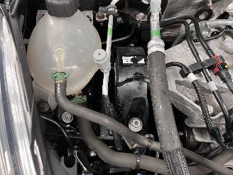 Renault Clio 0.9 TCe Zen 5-drs Navi Airco picture 18