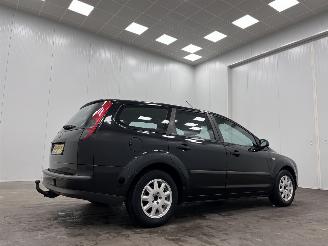 Ford Focus Wagon 1.6i Airco picture 2
