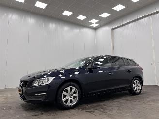 Volvo V-60 2.0 D2 Kinetic Navi Clima picture 4