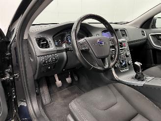 Volvo V-60 2.0 D2 Kinetic Navi Clima picture 7