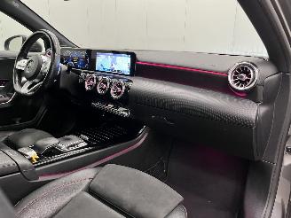 Mercedes A-klasse 180d Autom. AMG Panoramadak Navi Clima picture 13