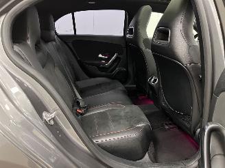 Mercedes A-klasse 180d Autom. AMG Panoramadak Navi Clima picture 11