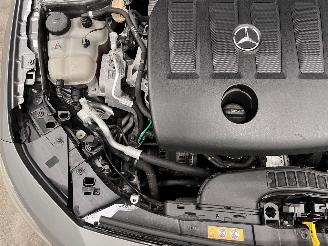 Mercedes A-klasse 180d Autom. AMG Panoramadak Navi Clima picture 16