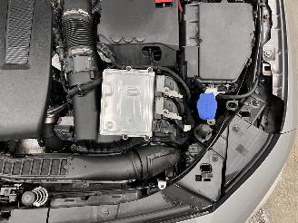 Mercedes A-klasse 180d Autom. AMG Panoramadak Navi Clima picture 17