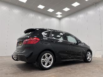 BMW 2-serie 216d Autom. High Executive Navi Clima picture 2
