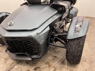 Can-Am  Spyder F3 Limited picture 10