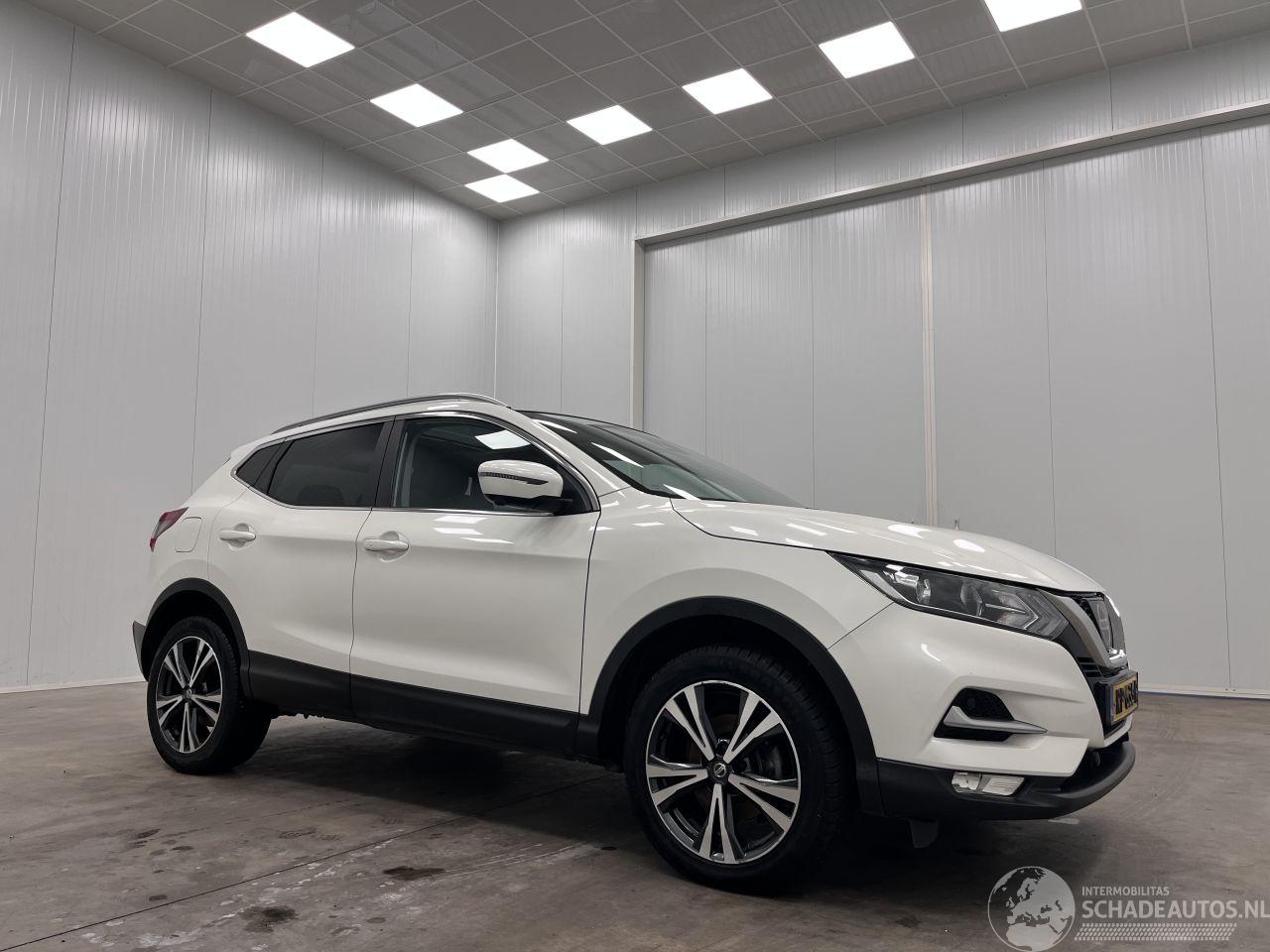 Nissan Qashqai 1.2i Panoramadak Navi Clima
