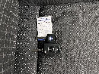 Volkswagen Polo 1.2 TSI 5-drs Airco picture 13