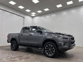 uszkodzony samochody ciężarowe Toyota Hilux 2.8 D-4D Autom. 4WD DC Navi Clima 2023/11