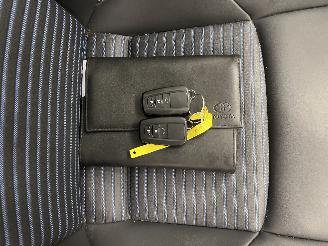 Toyota Rav-4 2.5 Hybrid. AWD Panoramadak Navi Clima picture 15