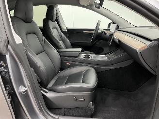 Tesla Model Y Long Range Dual Motor 75 kWh picture 9