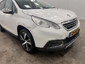Peugeot 2008 1.2 PureTech Allure Panoramadak Navi Clima picture 18