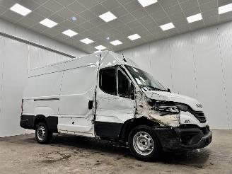 skadebil bedrijf Iveco Daily 35-180 Hi-Matic L2H2 Clima 2025/1