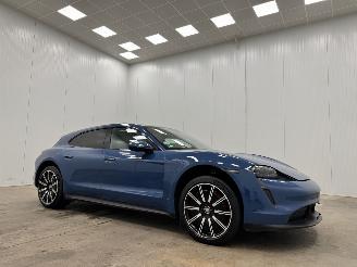 krockskadad bil auto Porsche Taycan 4S Sport Tourismo Panoramadak 2022/9