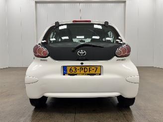Toyota Aygo 1.0 5-drs picture 6