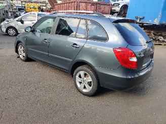 Skoda Fabia Fabia II Combi Combi 5-drs 1.2 TSI (CBZA) [63kW]  (03-2010/12-2014) picture 4