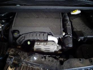 Opel Crossland 1.2 THP picture 5