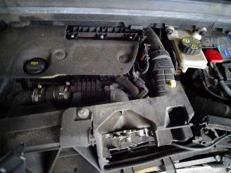 Citroën C4-picasso 1.6 HDI picture 5