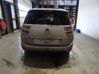 Citroën C4-picasso 2.0 HDI picture 2