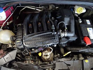 Citroën C4 cactus 1.2 VTI picture 5