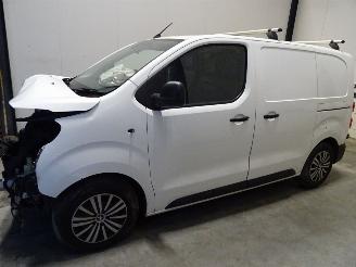 demontáž osobní automobily Peugeot Expert 1.6 HDI 2017/9