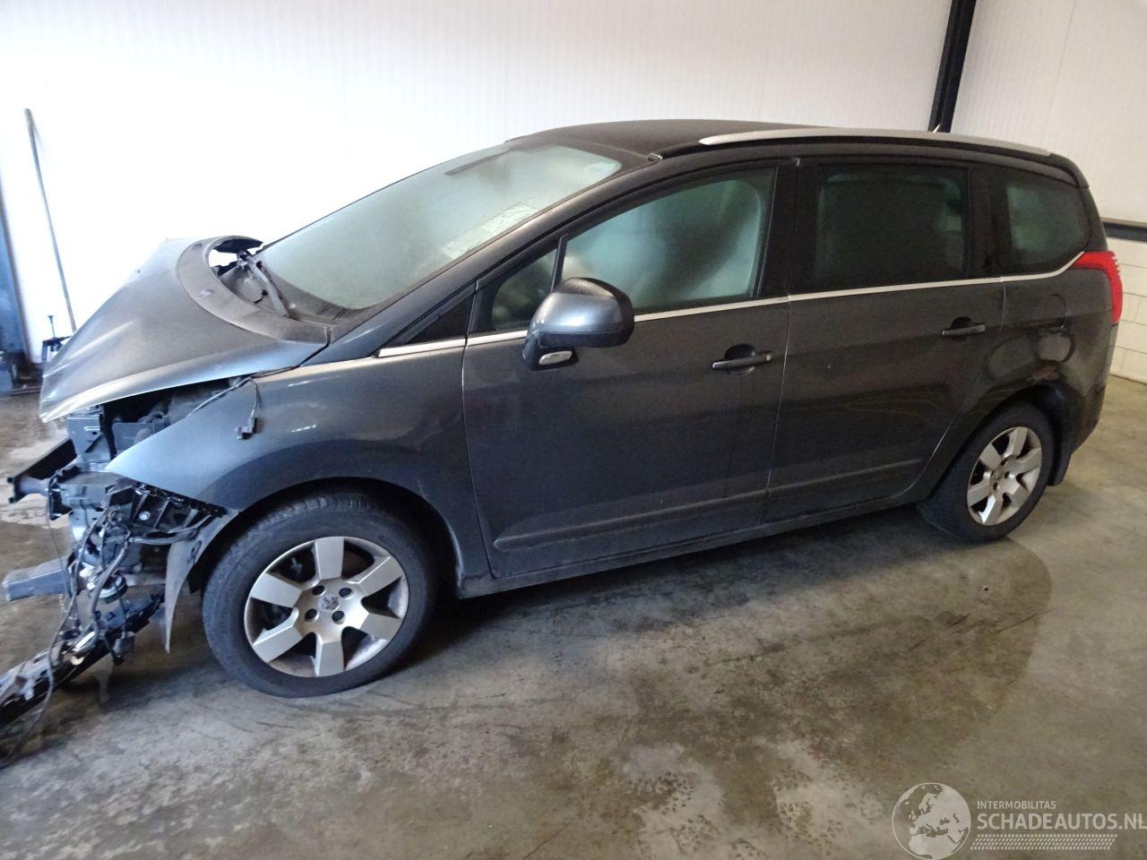 Peugeot 5008 1.6 HDI
