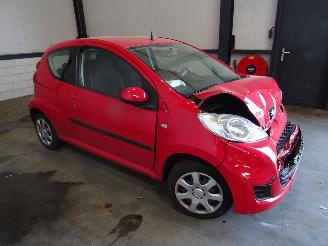 Peugeot 107 1.0 picture 3