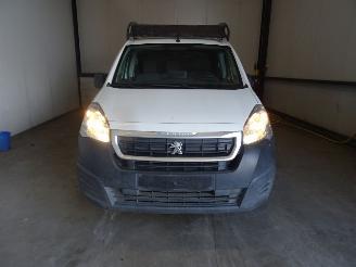 demontáž osobní automobily Peugeot Partner 1.6 HDI 2015/6
