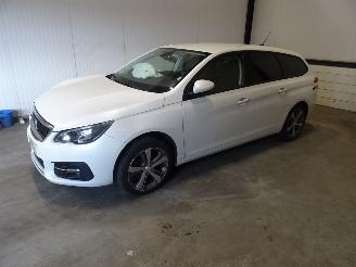 Autoverwertung Peugeot 308 SW 1.2 THP 2018/12