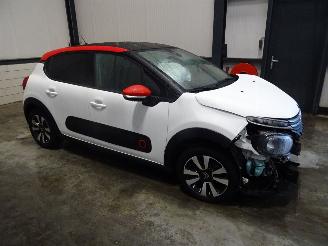 Coche siniestrado Citroën C3 1.2 THP 2017/4