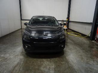 Coche siniestrado Citroën C3 1.6 HDI 2017/2