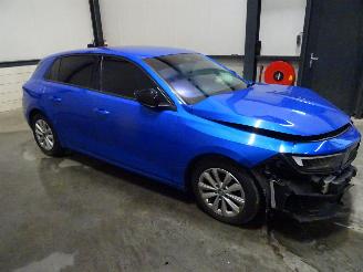 Démontage voiture Opel Astra 1.2 TURBO 2024/9