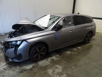 demontáž osobní automobily Peugeot 308 1.6 HYBRIDE 2023/3