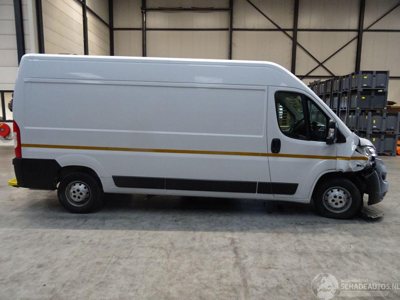 Opel Movano 2.2 HDI
