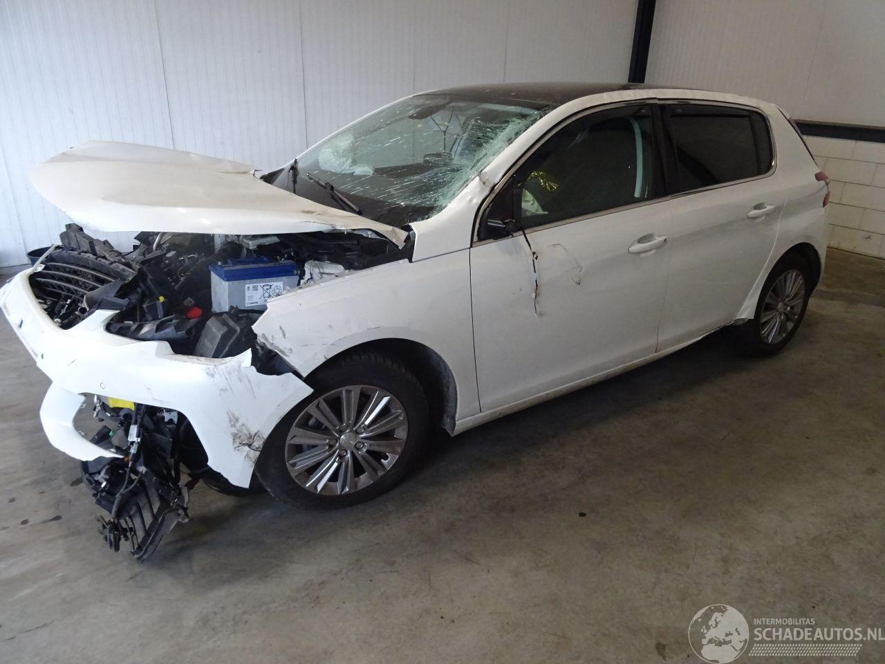 Peugeot 308 1.2 THP