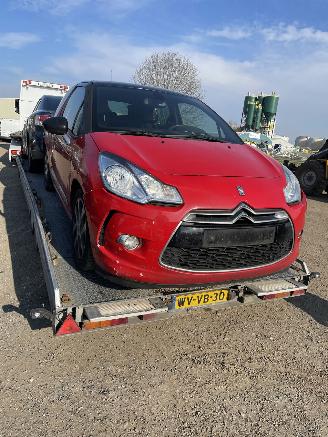 Citroën DS3 1.2 vti puretech picture 2