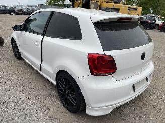 Volkswagen Polo 6R 1.6 TDI picture 4