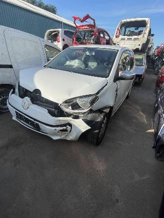 Vrakbiler auto Volkswagen Up! High up white edition 2012/1