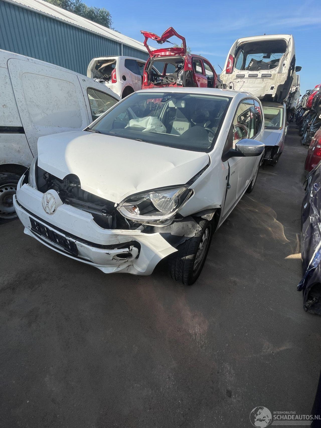 Volkswagen Up! High up white edition