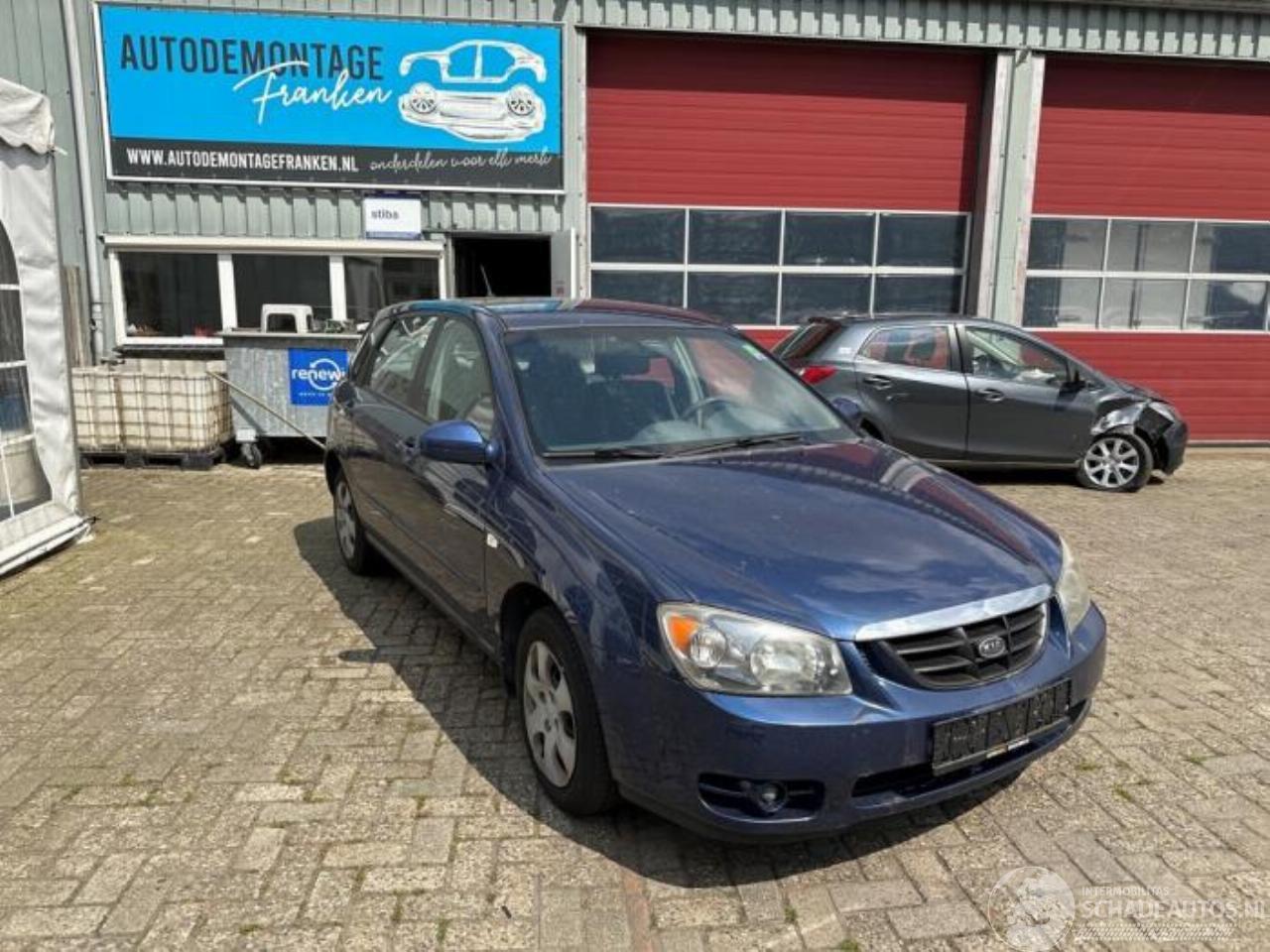 Kia Cerato Cerato, Hatchback, 2004 / 2008 1.6 16V