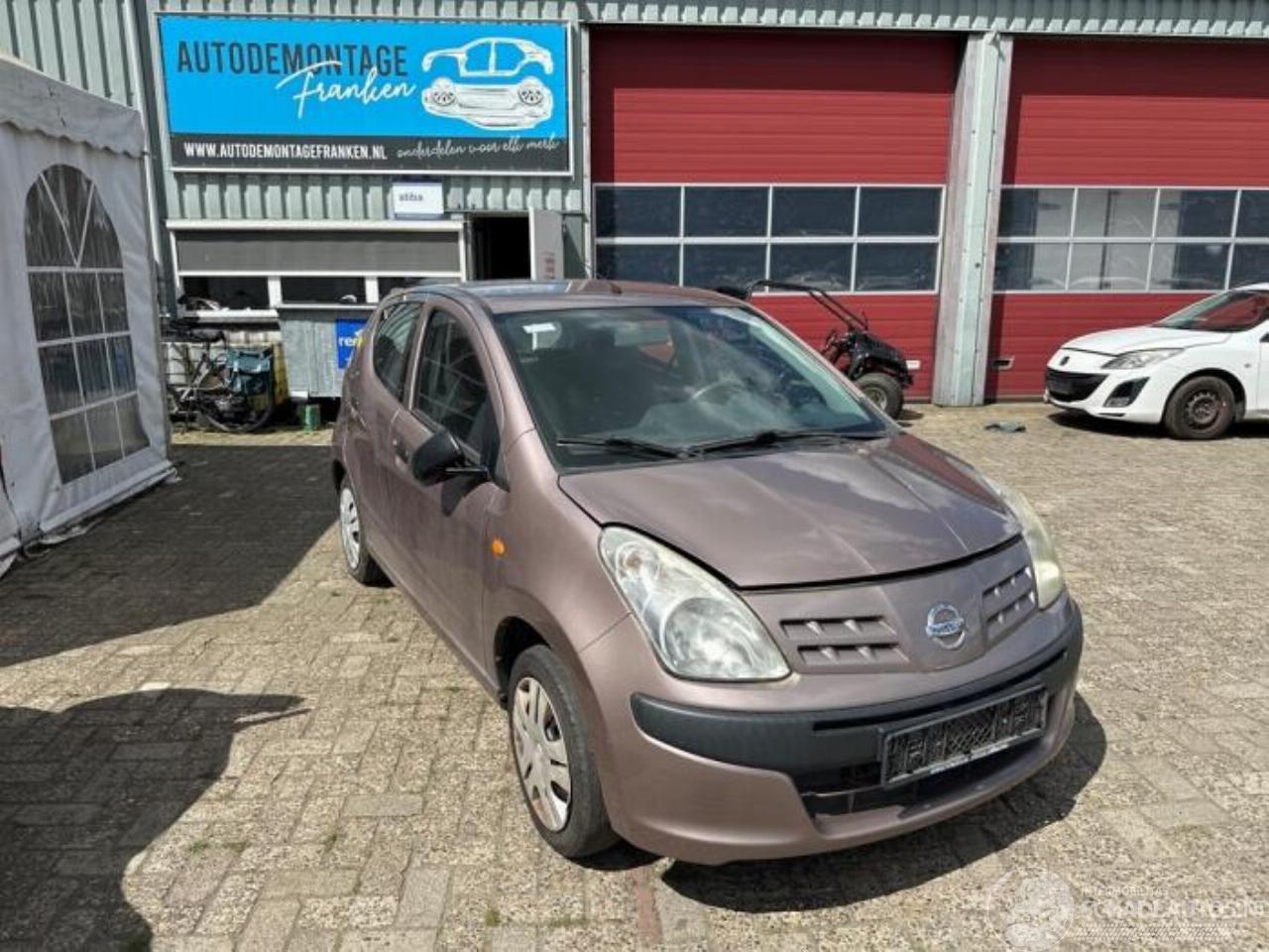 Nissan Pixo Pixo (D31S), Hatchback, 2009 1.0 12V