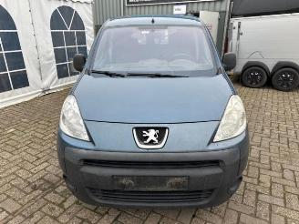 Peugeot Partner Partner (GC/GF/GG/GJ/GK), Van, 2008 / 2018 1.6 HDI 75 16V picture 2