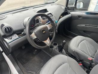 Chevrolet Spark Spark (M300), Hatchback, 2010 1.0 16V Bifuel picture 4