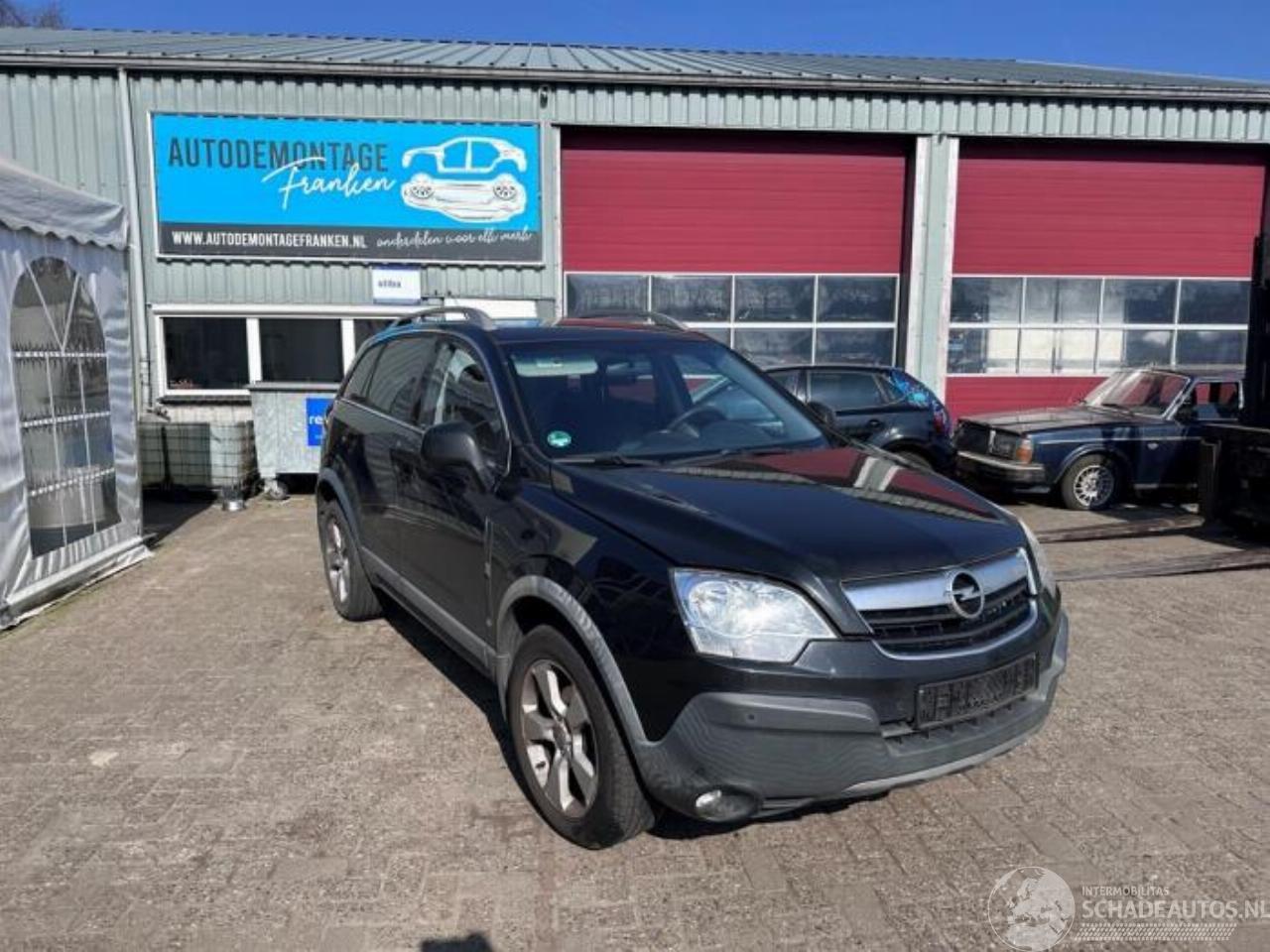 Opel Antara Antara (LA6), SUV, 2006 / 2017 2.4 16V 4x4