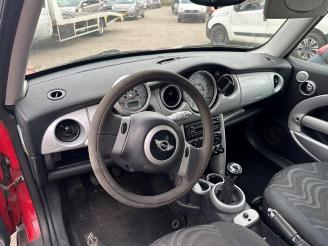 Mini Cooper Mini One/Cooper (R50), Hatchback, 2001 / 2007 1.6 16V One picture 4