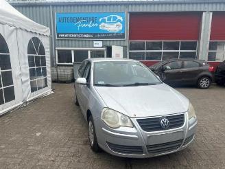 disassembly passenger cars Volkswagen Polo Polo IV (9N1/2/3), Hatchback, 2001 / 2012 1.4 16V 75 2006/1