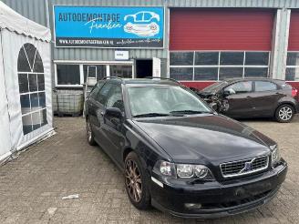 demontáž osobní automobily Volvo V-40 V40 (VW), Combi, 1995 / 2004 2.0 16V Turbo 2004/1