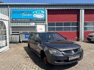 demontáž osobní automobily Mitsubishi Lancer Lancer Wagon (CS/CT), Combi, 2003 / 2008 2.0 16V 2004