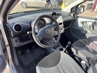 Toyota Aygo Aygo (B10), Hatchback, 2005 / 2014 1.0 12V VVT-i picture 4